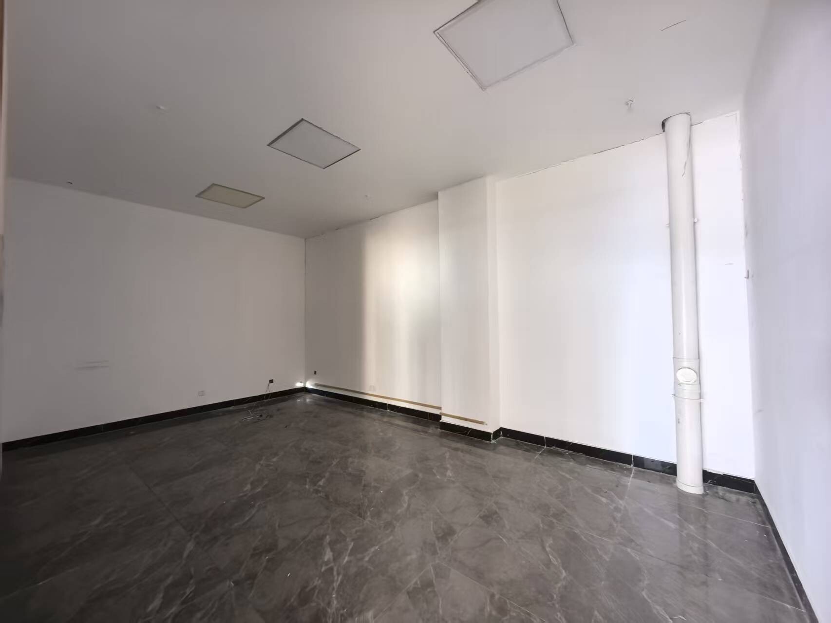 房屋室内空间实拍六